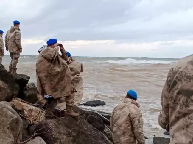 Zonguldak'ta Kayıp Mürettebatın Arama Çalışmaları Devam Ediyor