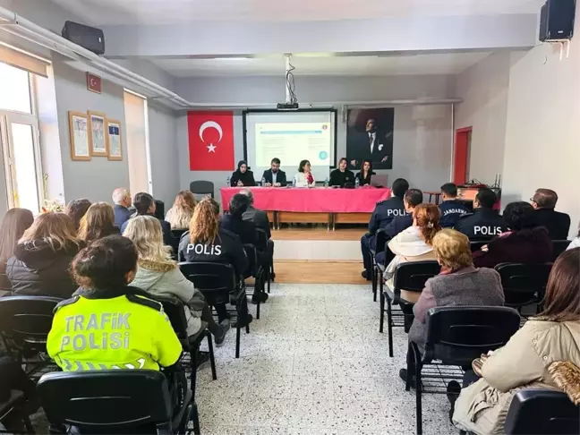 Kırklareli'de Kadına Yönelik Şiddet Paneli Düzenlendi