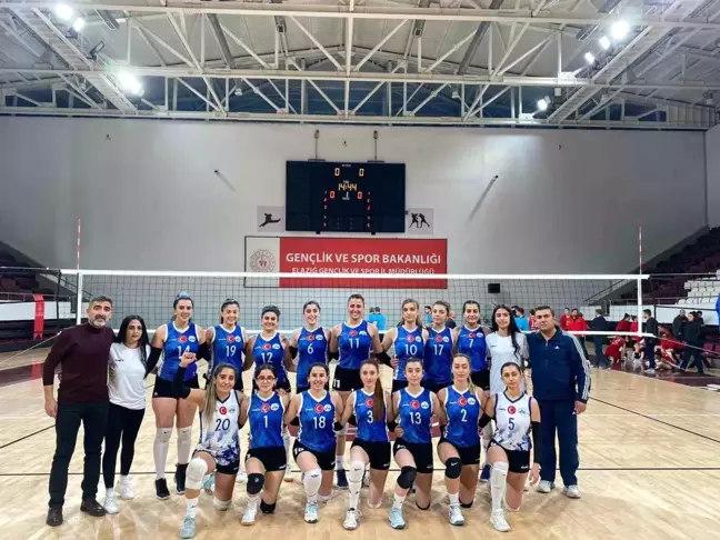 Elazığ Belediyesi, Besni Gençlikspor'u 3-0 yenerek lider tamamladı