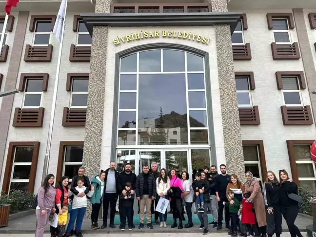 Sivrihisar Belediyesi Engelliler Günü'nde Öğrencileri Ağırladı