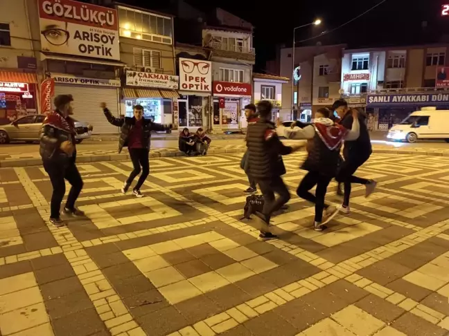 Şuhut'ta asker eğlencesi meydanda devam etti