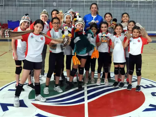 Kepez Belediyesi Spor Kulübü Depremzedelere Yardım Kampanyası Başlattı