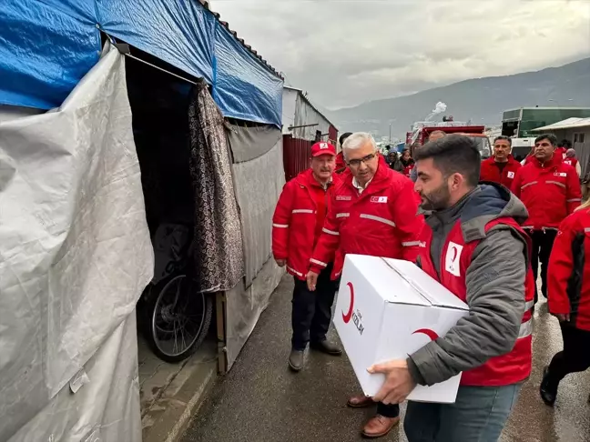 Türk Kızılay, Osmaniye'deki depremzedelere yardım ulaştırdı