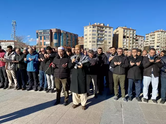 İsrail'in Gazze'ye yönelik saldırıları Kırşehir'de kınandı
