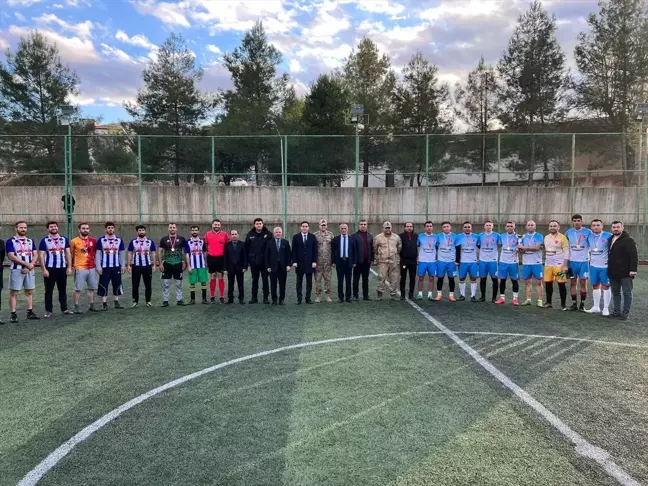 Gercüş'te Cumhuriyetin 100. Yılı Dolayısıyla Futbol Turnuvası Düzenlendi