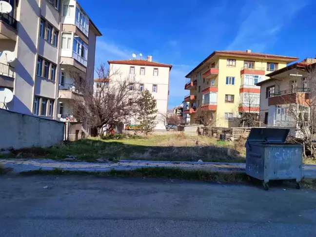 Ankara'nın Akyurt ilçesinde boş arazide bir erkek cesedi bulundu