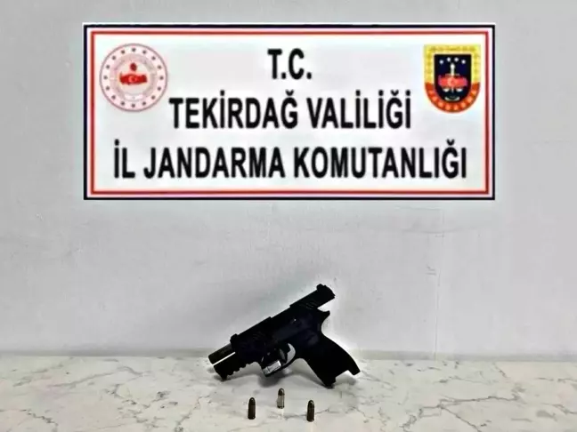 Tekirdağ'da Kuru Sıkıdan Çevirme Tabanca ve Fişekler Ele Geçirildi