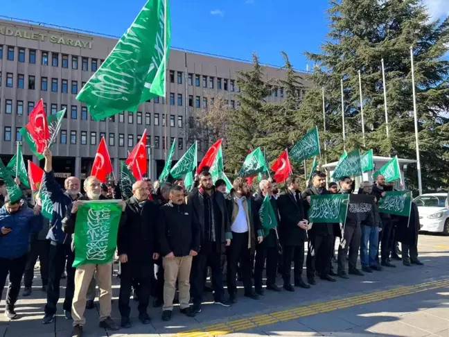 Ankara Filistin Dayanışma Platformu Üyeleri Basın Açıklaması Yaptı
