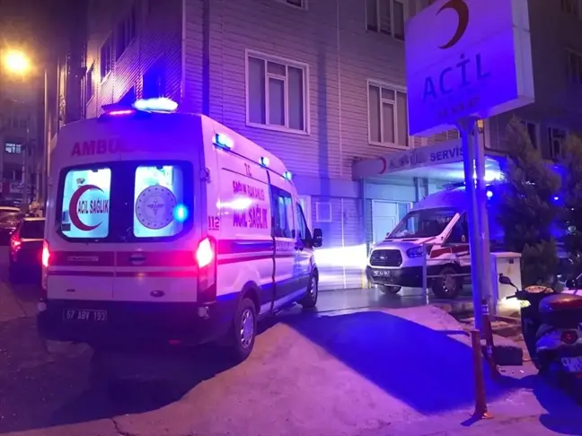 Apartman sakinleri arasında çıkan kavgada 5 kişi yaralandı