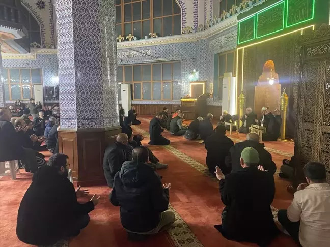 Kırşehir'de 63 Vatandaş Umreye Uğurlandı