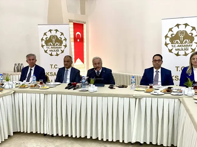 Aksaray Valisi Mehmet Ali Kumbuzoğlu Gazetecilerle Buluştu