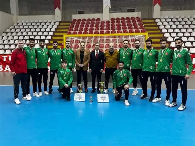 Gaziantep Polisgücü Salon Hokeyi Süper Ligi'nde Şampiyon