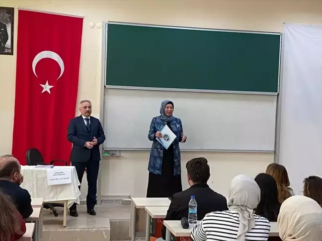 Kırşehir Ahi Evran Üniversitesi'nde Vergi Sistemi Konferansı Düzenlendi