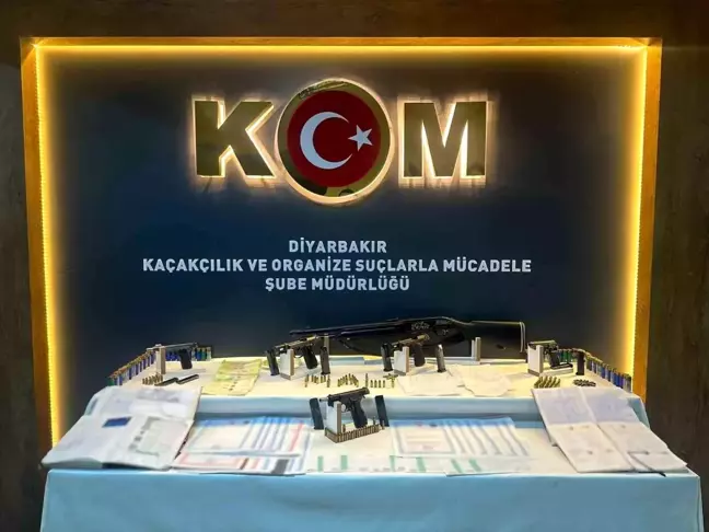 Diyarbakır'da Tefecilik Operasyonu: 10 Şüpheli Gözaltına Alındı