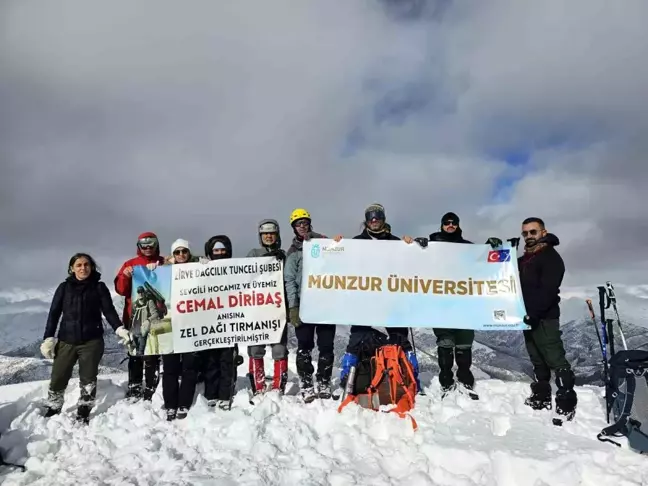 Tunceli'de Cemal Diribaş anısına Zel Dağı'na tırmanış gerçekleştirildi