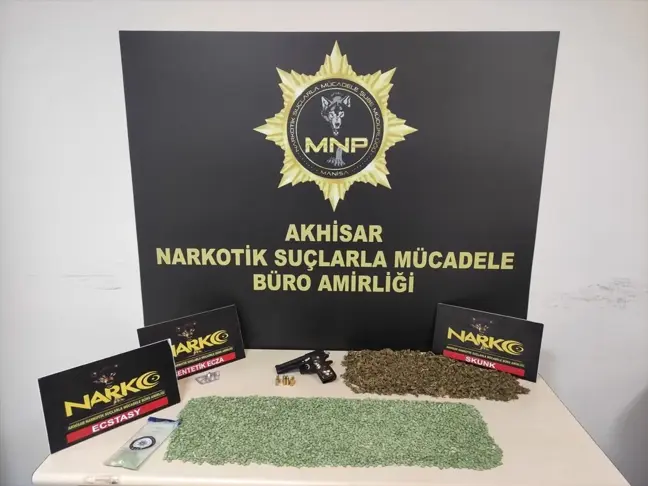 Manisa'da uyuşturucu operasyonunda 4 şüpheli tutuklandı