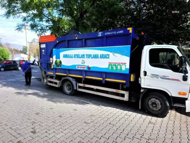 Bayraklı Belediyesi Günde 2 Ton Ambalaj Atığını Geri Dönüşüme Kazandırıyor