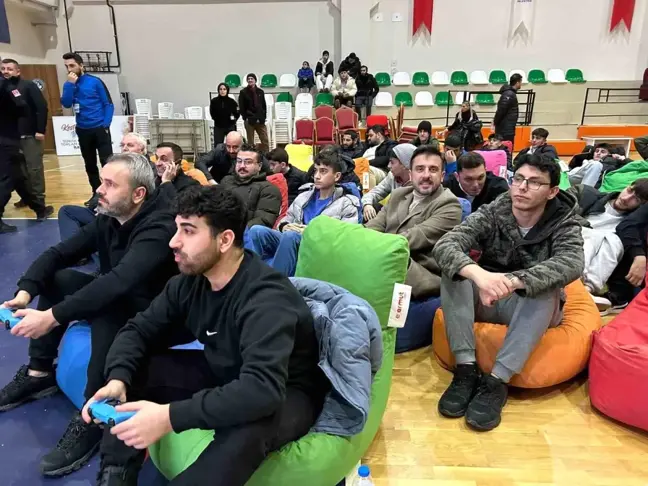Kestel Belediyesi Video Futbol Oyun Turnuvası Yoğun İlgi Gördü