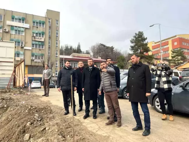 Karabük Belediye Başkan Adayı Özkan Çetinkaya, Millet Bahçesi İnşaat Alanında İncelemelerde Bulundu