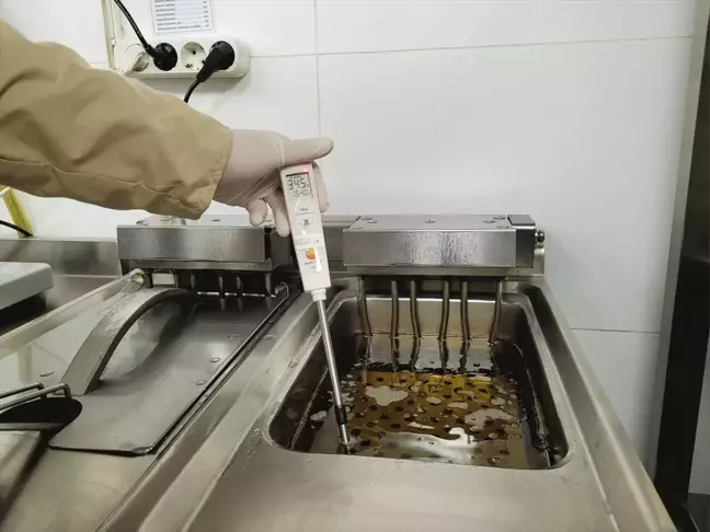 Samsun'da Gıda İşletmelerinde Yağ Denetimi Yapıldı
