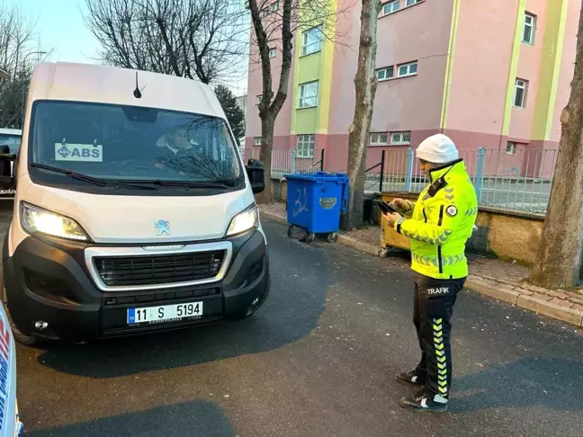 Bozüyük'te öğrenci servis araçları denetleniyor
