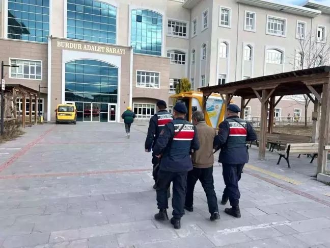 Burdur'da Sanal Devriye Operasyonu: 4 Aranan Şahıs Tutuklandı
