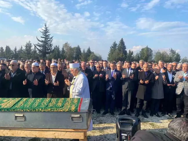 CHP İl Başkanı Mehmet Orhun Döğüşcü, şehit cenazesinde kalp krizi geçirerek hayatını kaybetti