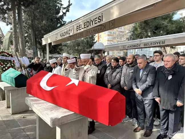 İstanbul Boğazı'nda Kılavuzluk Hizmeti Veren Kaptan Denize Düşerek Hayatını Kaybetti