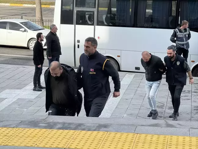 Kafes-36 Operasyonunda Gözaltına Alınan 18 Şüpheli Adliyeye Sevk Edildi