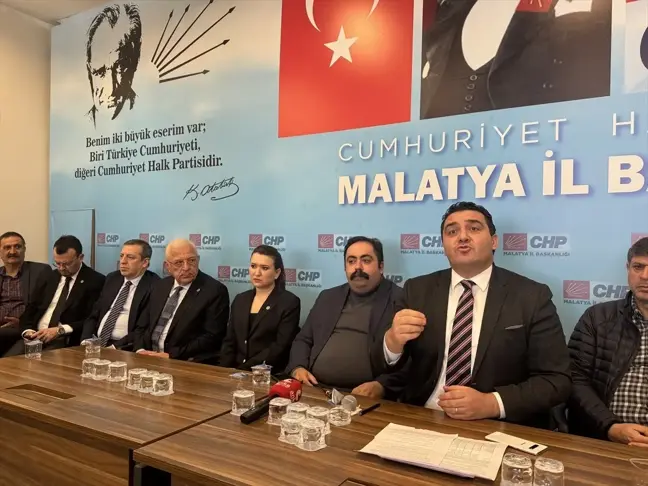CHP Milletvekilleri Malatya'da Depremzedelerle Buluştu