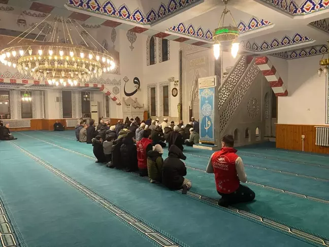 Reşadiye'de depremde hayatını kaybedenler için dua edildi