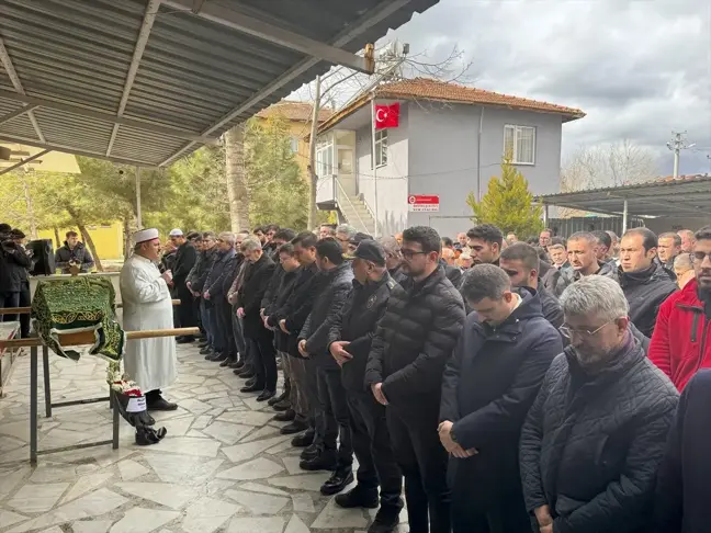 AK Parti Uşak Milletvekili Fahrettin Tuğrul'un kayınpederi Ali Osman Özcan'ın cenazesi defnedildi