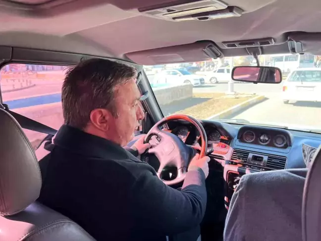 Efsane Vali'nin Makam Otomobili Erzincan'da Yol Aldı