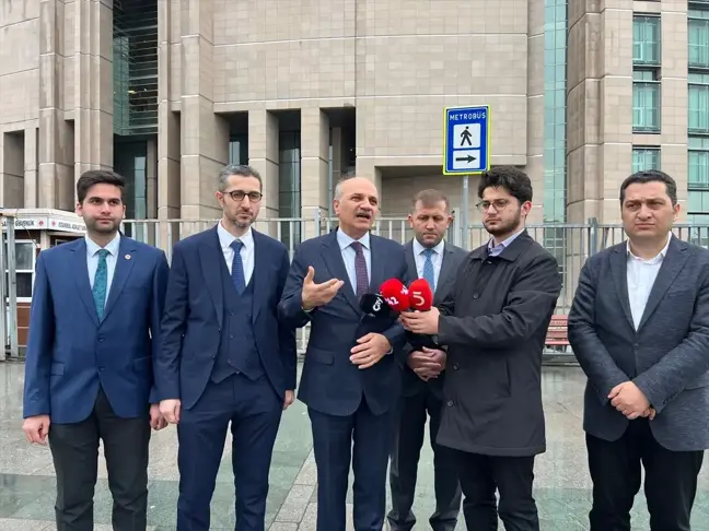 Saadet Partisi İstanbul Büyükşehir Belediye Başkan Adayı Birol Aydın, İstanbul Adliyesi'nde terör saldırısı sonrası Başsavcı Şaban Yılmaz'ı ziyaret etti