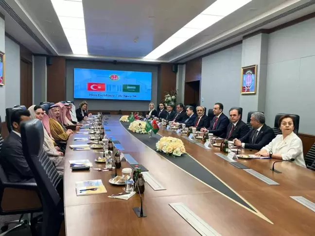 Yargıtay Cumhuriyet Başsavcısı Bekir Şahin, Suudi Arabistan Krallığı Başsavcısı Suud Bin Abdullah Almujib ile görüştü