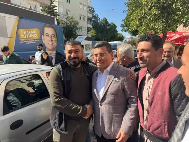 Hakan Tütüncü, Muratpaşa ilçesinde esnafla buluştu