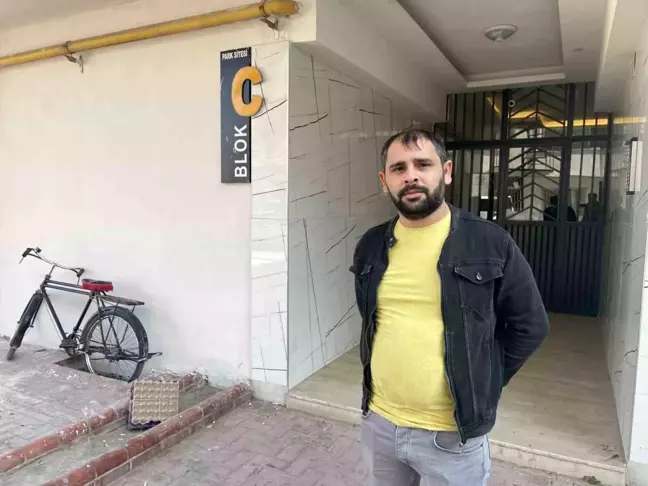 Osmaniye'de Ayakkabı Hırsızı Güvenlik Kamerasına Yakalandı