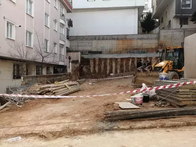 Sancaktepe'de İnşaat Kazısında Göçük: Bir İşçi Hayatını Kaybetti