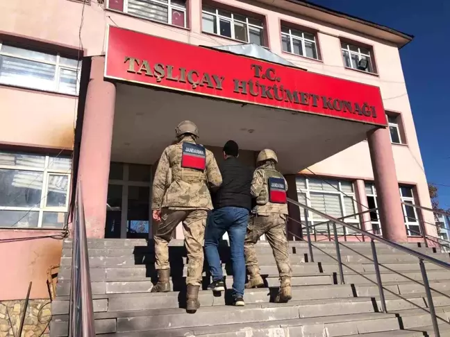 Ağrı'da 6 firari suçlu yakalandı
