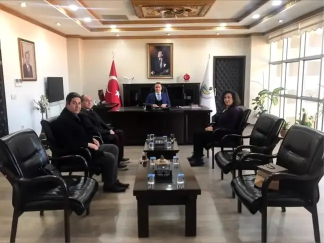 Burhaniye Vergi Dairesi Kaymakamı Ziyaret Etti