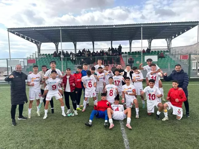 Kayserispor U16, Gaziantep FK'yı mağlup ederek zirve iddiasını sürdürdü