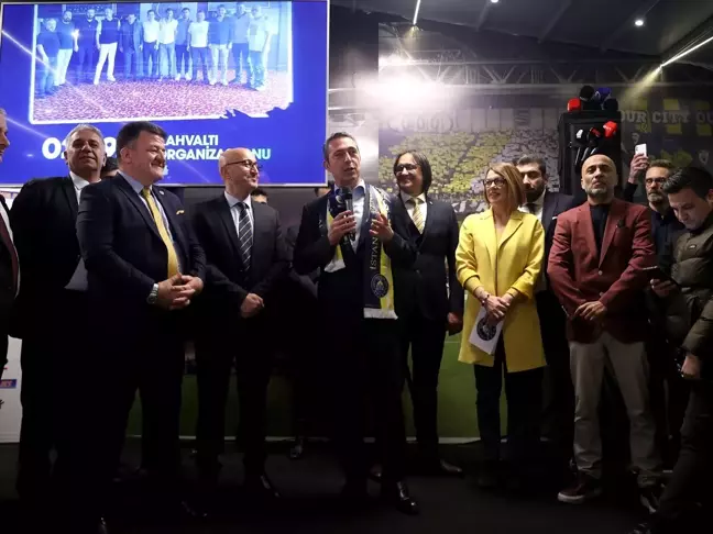 Ali Koç, İstanbul Fenerbahçeliler Derneği'nin açılışını gerçekleştirdi