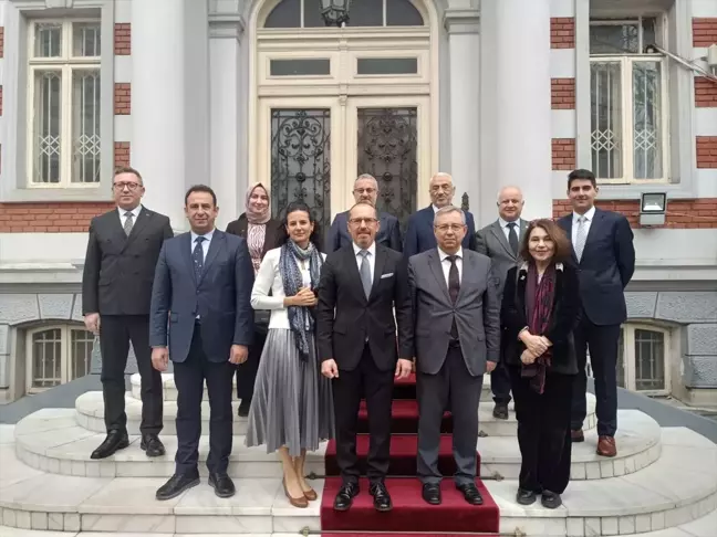Trakya Üniversitesi heyeti Türkiye'nin Bükreş Büyükelçisi Özgür Kıvanç Altan'ı ziyaret etti
