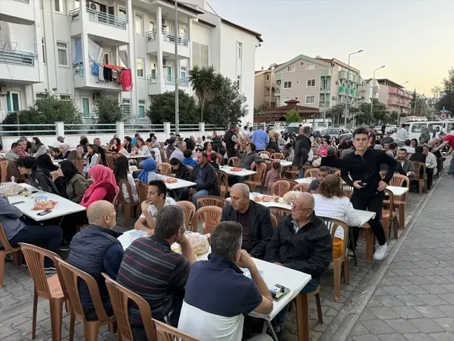 Marmaris Ordulular Kültür ve Dayanışma Derneği İftar Programı