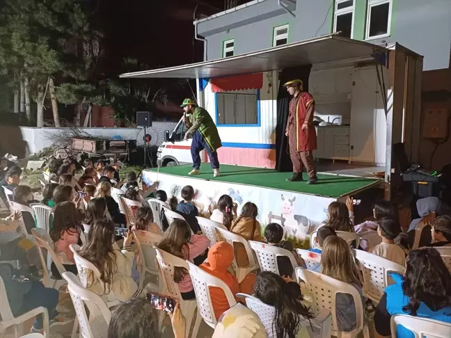 Eskişehir'de Müftülük tarafından çocuklar ve gençlere iftar programı düzenlendi
