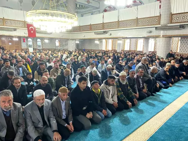 Kulu'da Bayram Namazı Coşkusu