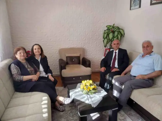 Babaeski Kaymakamı Şehit Ailelerini Ziyaret Ederek Bayramlarını Kutladı