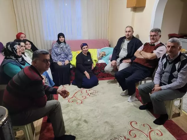 97 yaşındaki Esma Şahin bayramda ziyaret edildi