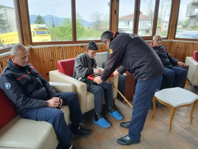 Ünye İtfaiyesi Huzurevi Sakinleriyle Buluştu