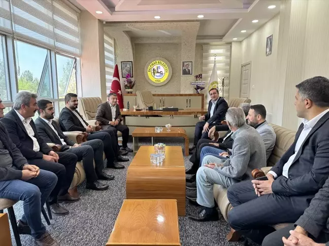 HÜDA PAR Milletvekili Serkan Ramanlı, Belediye Başkanlarını Ziyaret Etti